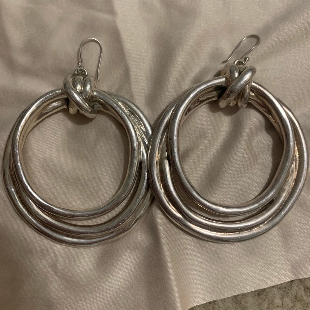 Earrings - Picture 3 of 4